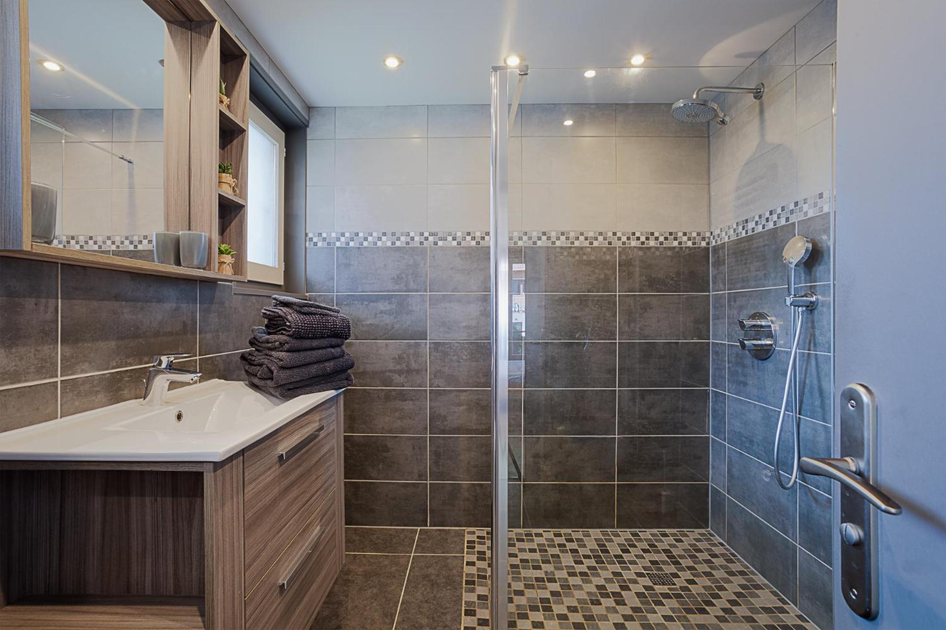 Chalet Les 4 Saisons - Ski, Parking Et Jardin Abondance Esterno foto
